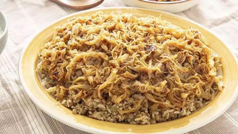 Mastering Mujaddara: A Comprehensive Guide to Crafting the Perfect Rice and Lentil Dish
