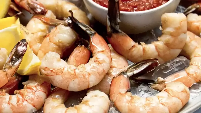 The Secret to Perfectly Cooked Shrimp: Dry Brining with Baking Soda and Salt