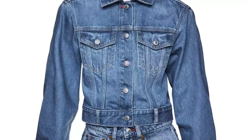Victoria Beckham Partners with Gap for a New Collection