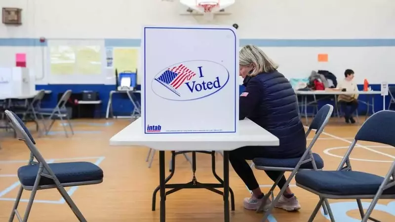 Virginia Voters Back Democratic Redistricting Efforts