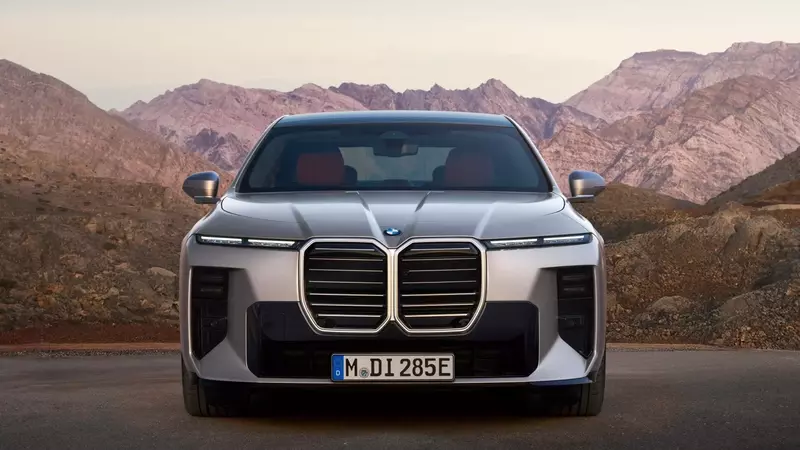 2027 BMW i7: A Comprehensive Review of BMW's Electric Flagship Sedan