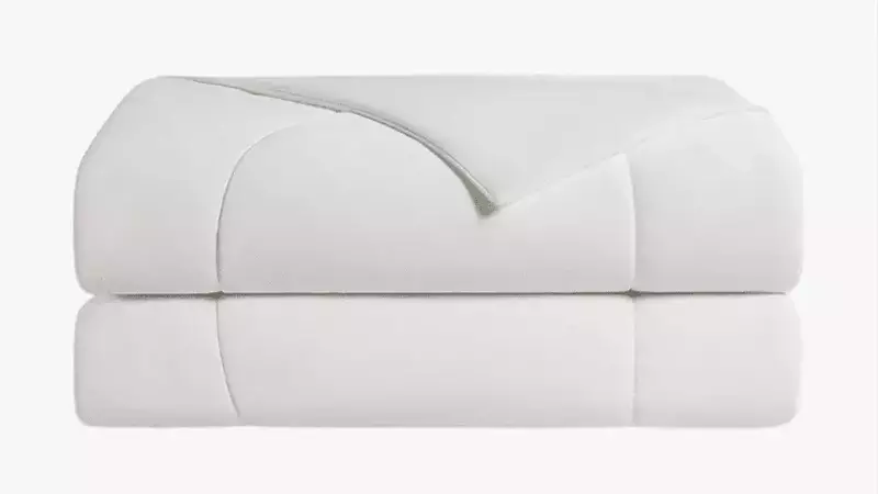 Achieving Restful Sleep: A Guide to the Best Cooling Blankets