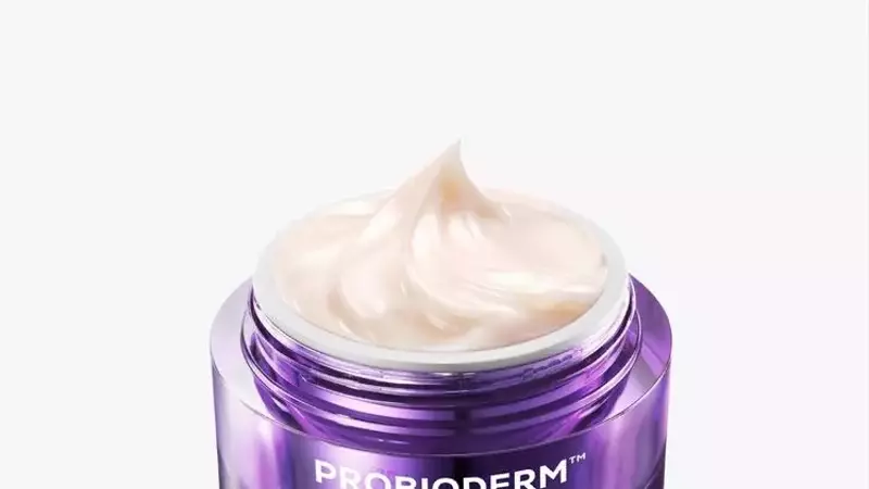 Top Skin-Tightening Creams: Expert Recommendations for Youthful Skin