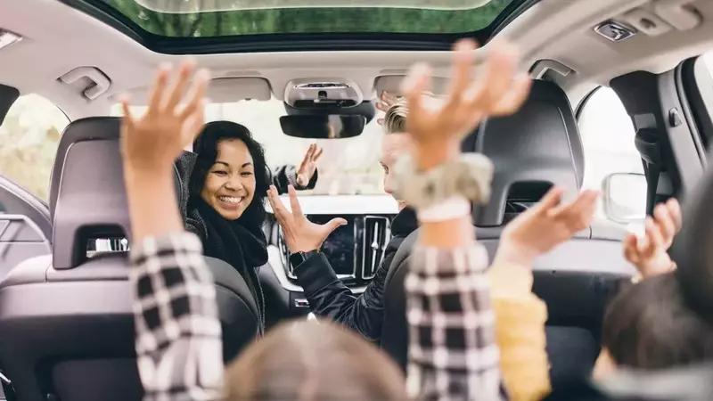 21 Engaging Car Games for Family Road Trips