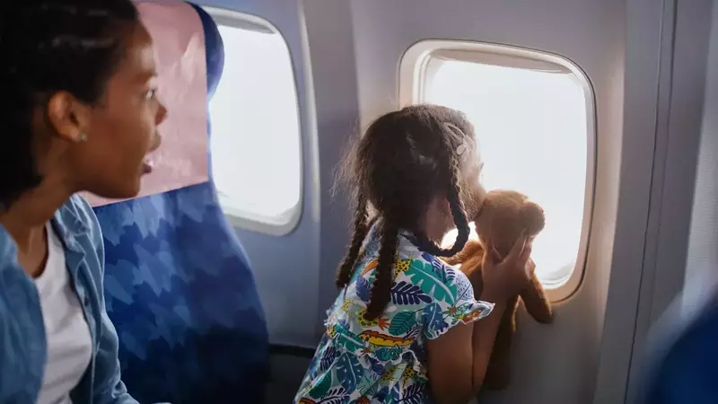 Seamless Family Flights: Expert Tips for Traveling with Children