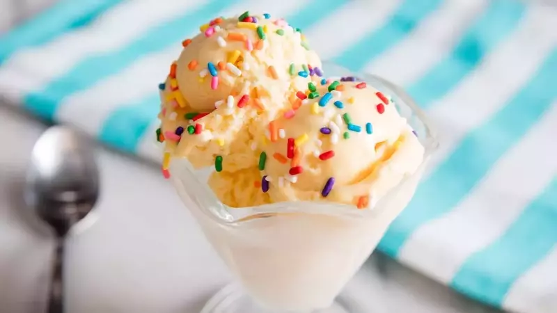 The Art of No-Churn Ice Cream: Innovations for Creamy Frozen Delights