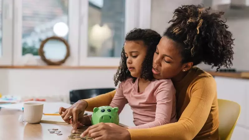 Overcoming Financial Trauma and Instilling Healthy Money Habits in Children