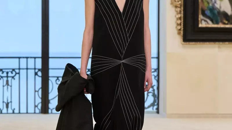 Chanel's Resort 2027 Collection: A Vision of Modern Elegance