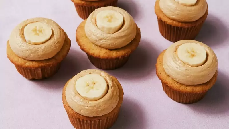 Cupcake Renaissance: Reinventing a Classic Dessert