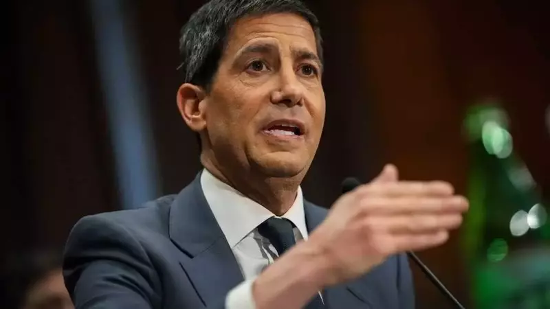 Federal Reserve Faces Leadership Transition Amidst Policy Debates