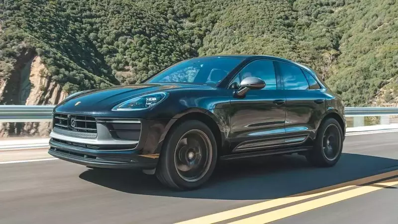 Porsche Increases Inventory for Gas-Powered Macan Ahead of Production Halt