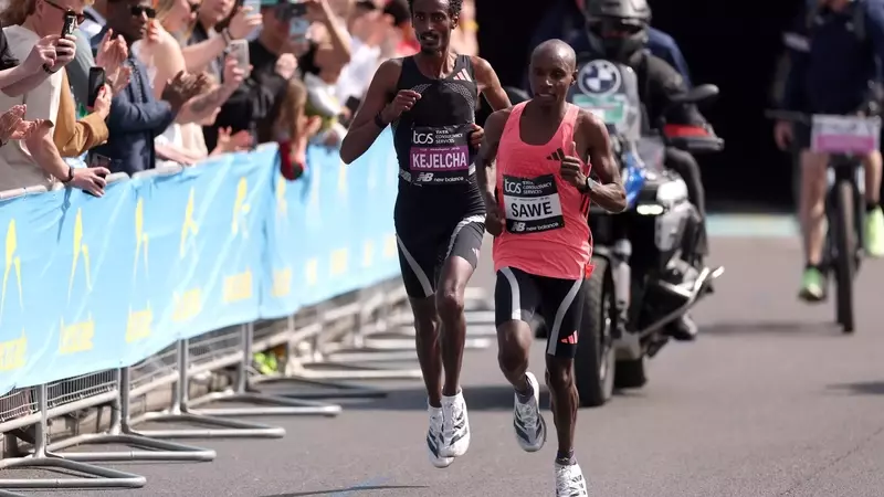 The Evolution of Running Shoes: From Ancient Greece to Modern Marathons