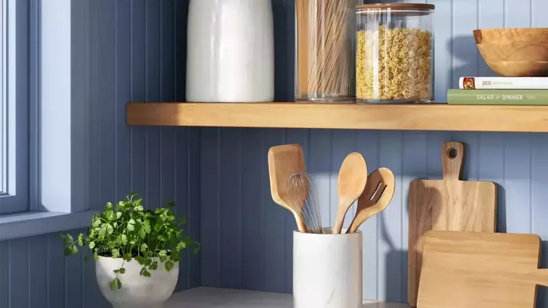 Making the Switch: Why I Chose Non-Toxic Food Storage Options