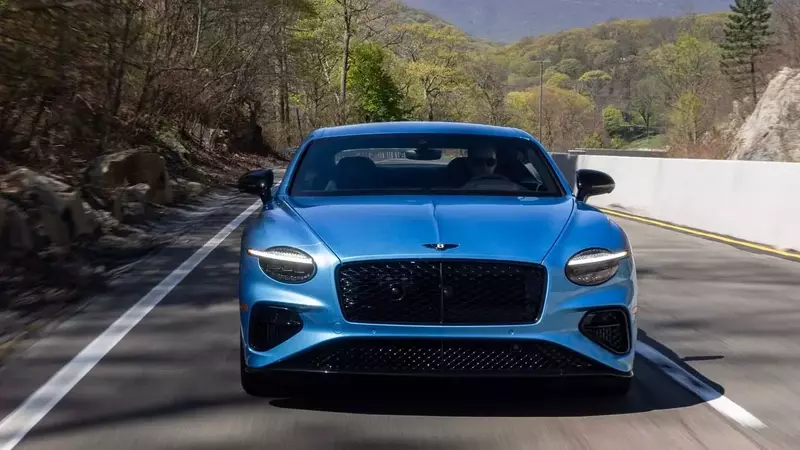 Bentley Unveils the 2026 Continental GT S: A New Era of Performance Hybrid Luxury