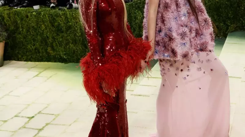 Nicole Kidman's Met Gala 2026 Radiance: A Behind-the-Scenes Look