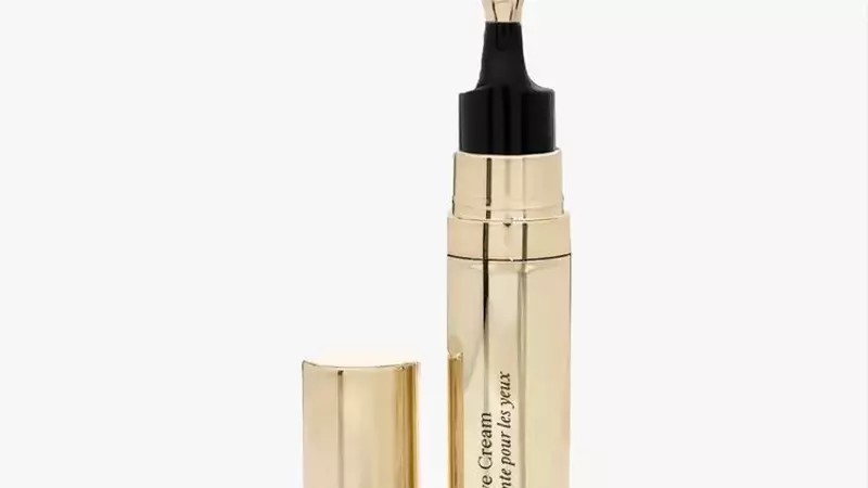 The Rise of Tinted Eye Creams: A Hybrid Skincare Solution