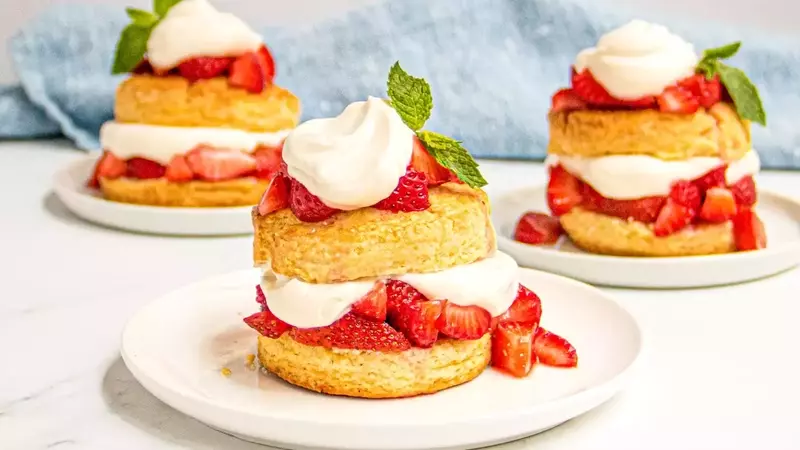 Delightful Strawberry Desserts for Summer