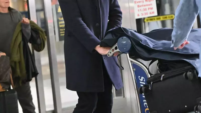 Tom Hiddleston's Impeccable Airport Style