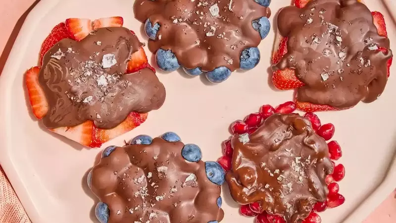Simple Chocolate Fruit Bark: A Two-Ingredient Delight