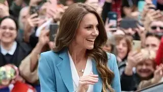 Duchess Catherine's 'Dolce Vita' Fashion and Global Re-emergence