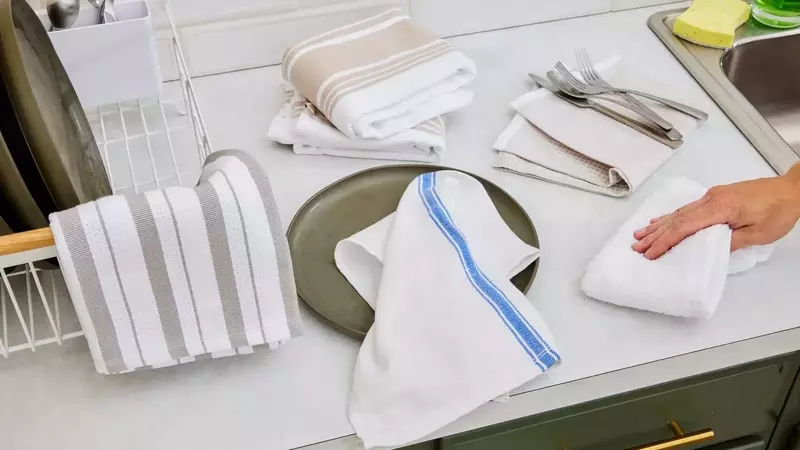 The Ultimate Guide to Kitchen Towels: Finding the Best for Every Task