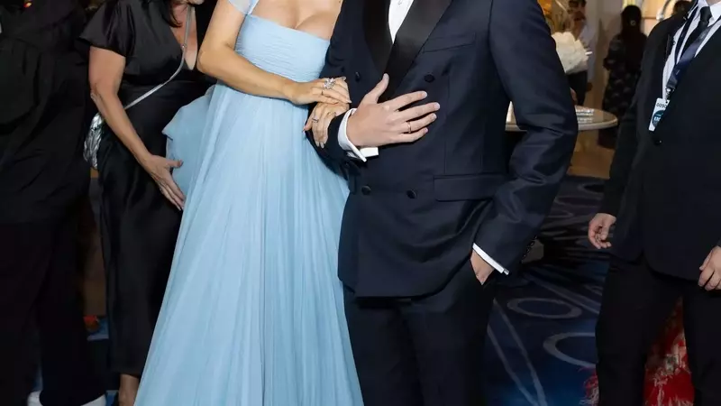 Barbara Palvin and Dylan Sprouse Expecting First Child