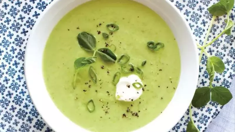 Velvety Sweet Pea Soup: A Culinary Delight
