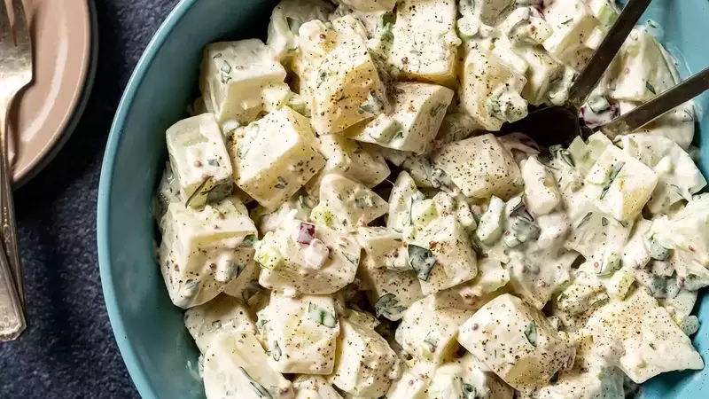 Essential Salad Recipes for Your Memorial Day Cookout