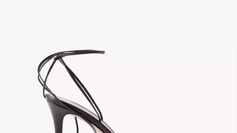 The Enduring Influence of 90s Sandals on Contemporary Fashion