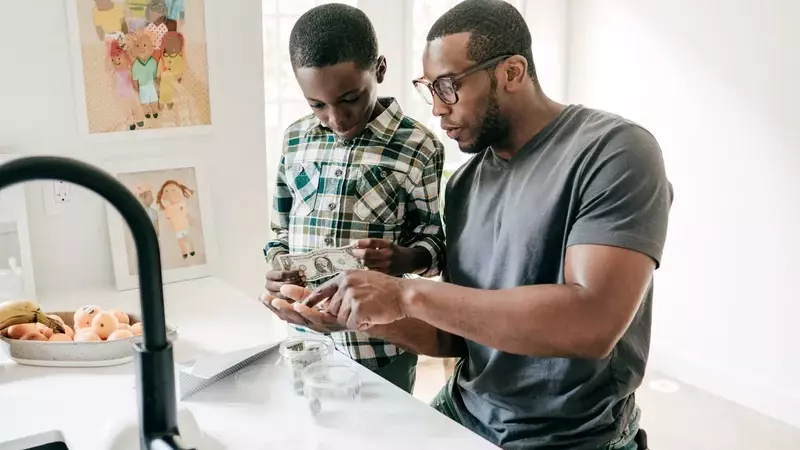 Guiding Children to Financial Mastery: The Art of Allowance