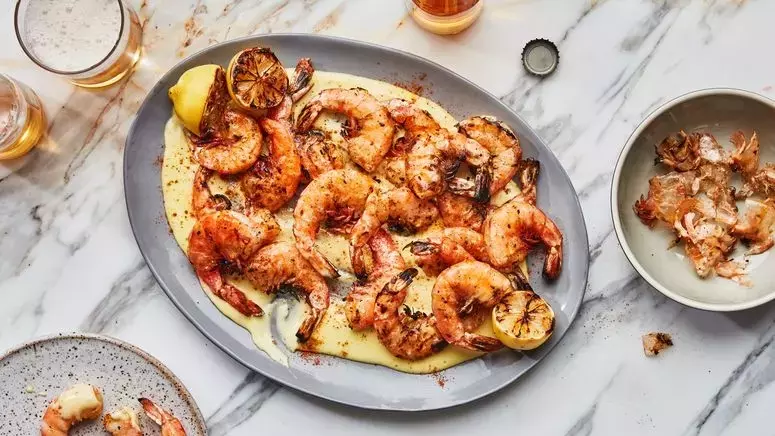 Effortless Skillet Shrimp Fajitas: A Quick and Flavorful Meal