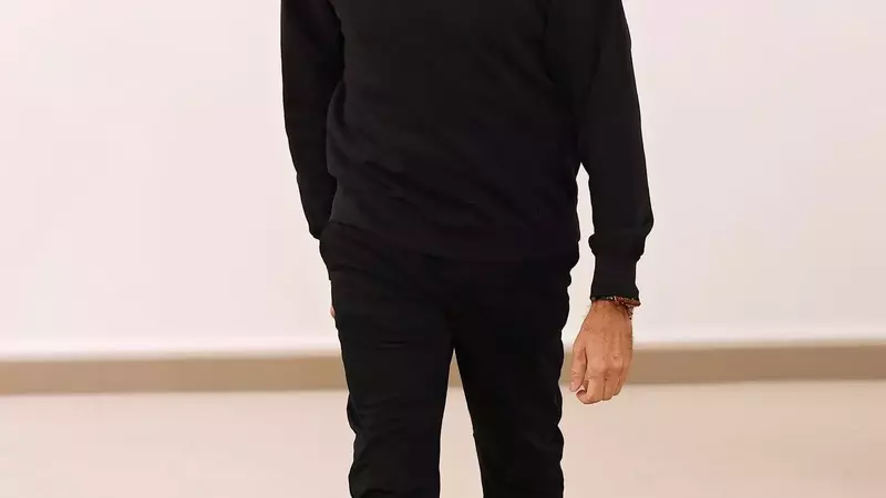 Giambattista Valli Reclaims Full Ownership of Fashion Brand from Artémis