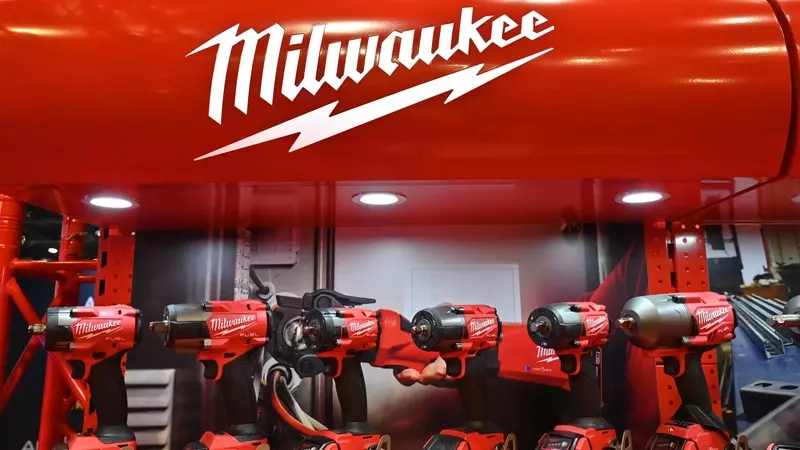 Milwaukee Jobsite Cooler: Unbeatable Durability and Performance
