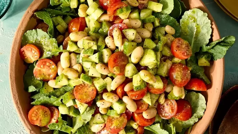 Quick and Healthy Tomato, Cucumber & White Bean Salad with Chive Vinaigrette