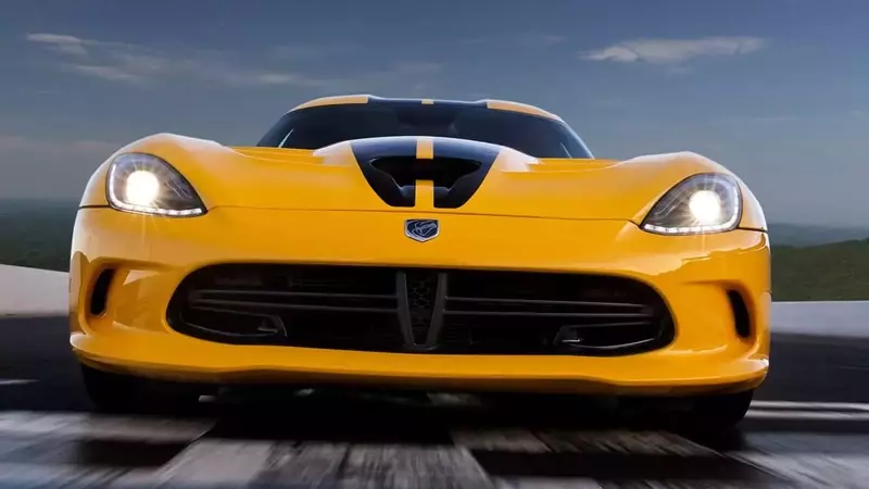 Dodge Unveils New Copperhead Sports Car as Viper Successor