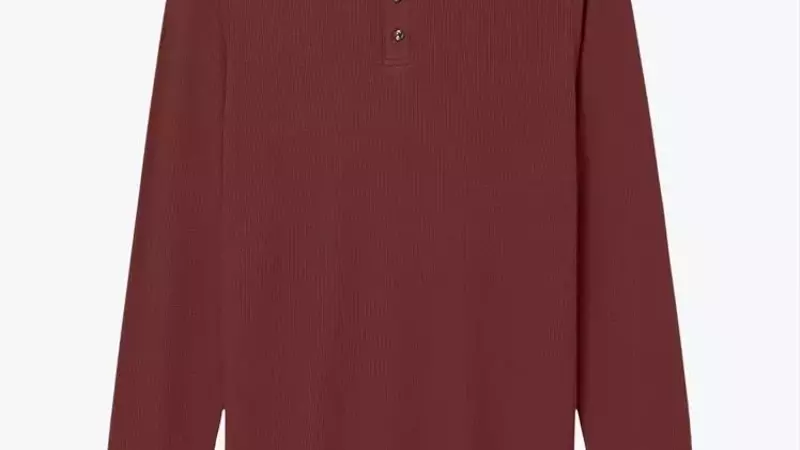 Vuori's Summer Activewear Collection on Sale