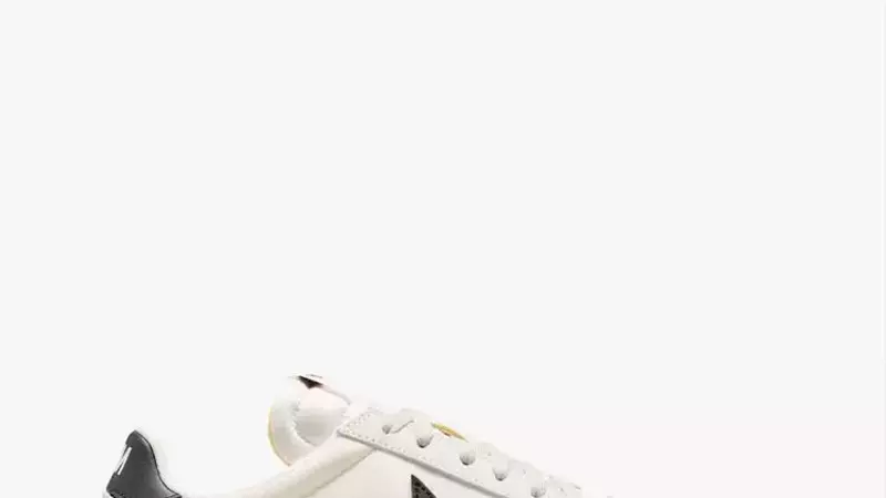 Summer Sneaker Style Guide: Effortless Looks for Every Occasion