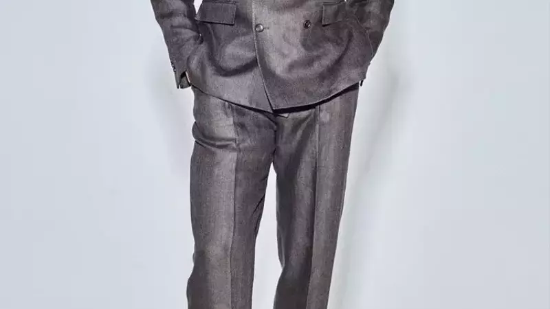 The Ultimate Guide to Men's Linen Suits: Stay Cool and Stylish in 2026