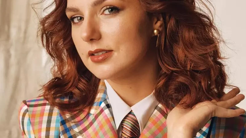 Ania Magliano: A Rising Star in UK Comedy