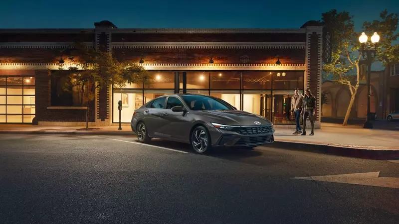 2026 Hyundai Elantra Hybrid Lease Offers Unbeatable Value