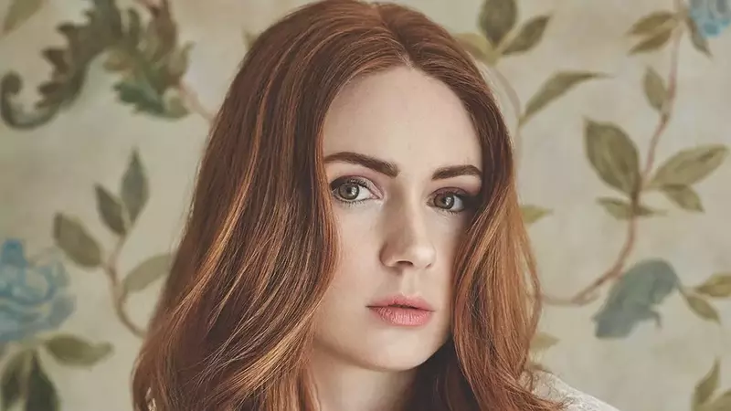 Karen Gillan Joins "Shrinking" Season 4 in Recurring Role