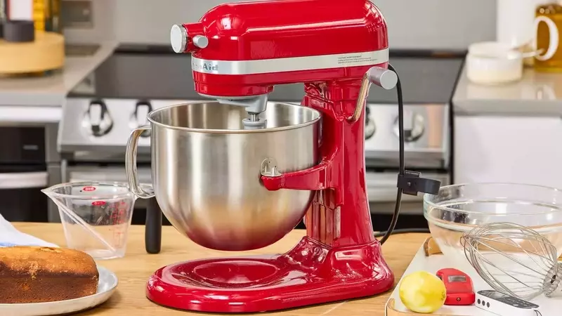 The Ultimate Guide to KitchenAid Stand Mixers