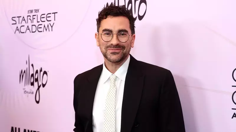 Dan Levy Champions Canadian Support for LGBTQ+ Narratives in Hollywood