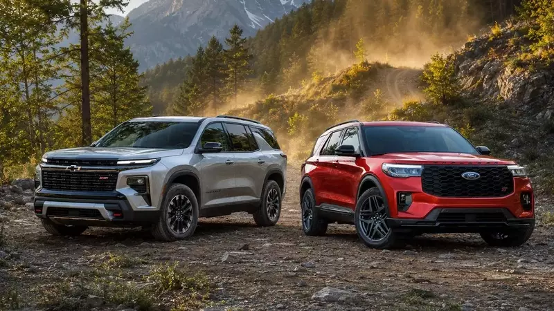 2026 Ford Explorer Tremor vs. 2026 Chevrolet Traverse Z71: An Off-Road Capability Showdown