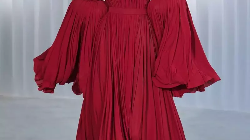 Haute Couture Week: A Glimpse into the Future of Fashion