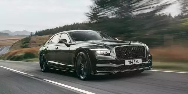 2027 Bentley Flying Spur: A Luxurious and Powerful Sedan Redefined