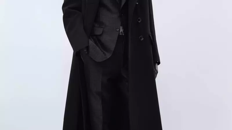 Tom Ford's Pre-Fall 2026 Menswear: A Fusion of Sensuality and Refinement