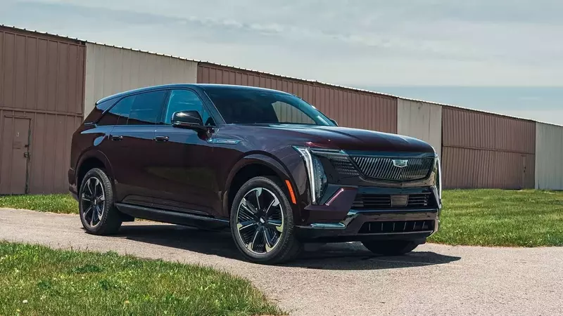 New Device Restores Apple CarPlay and Android Auto to GM EVs