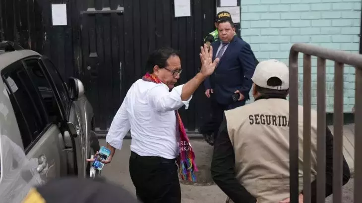 Peruvian Election: Sanchez Visits Castillo Amidst Vote Count
