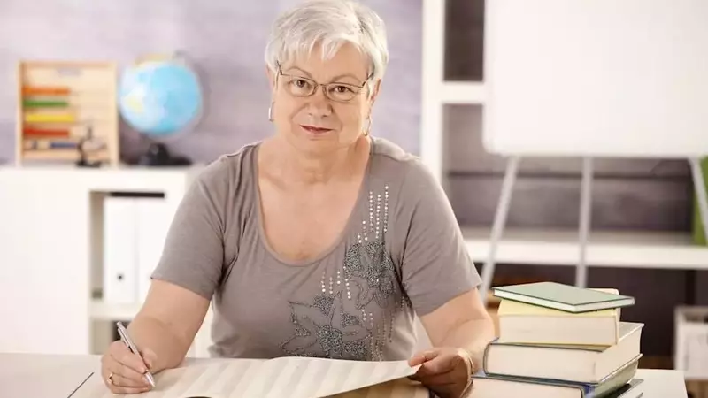 Navigating Medicare Surcharges: The IRMAA Challenge for Retirees